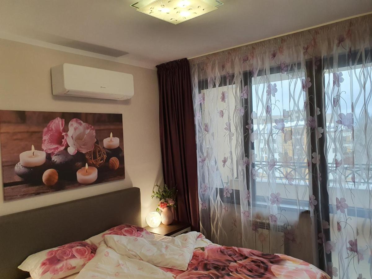 Vip Apartment & Parking Sofia Esterno foto