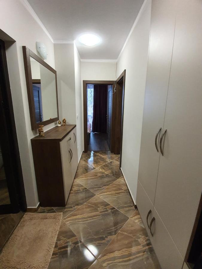 Vip Apartment & Parking Sofia Esterno foto