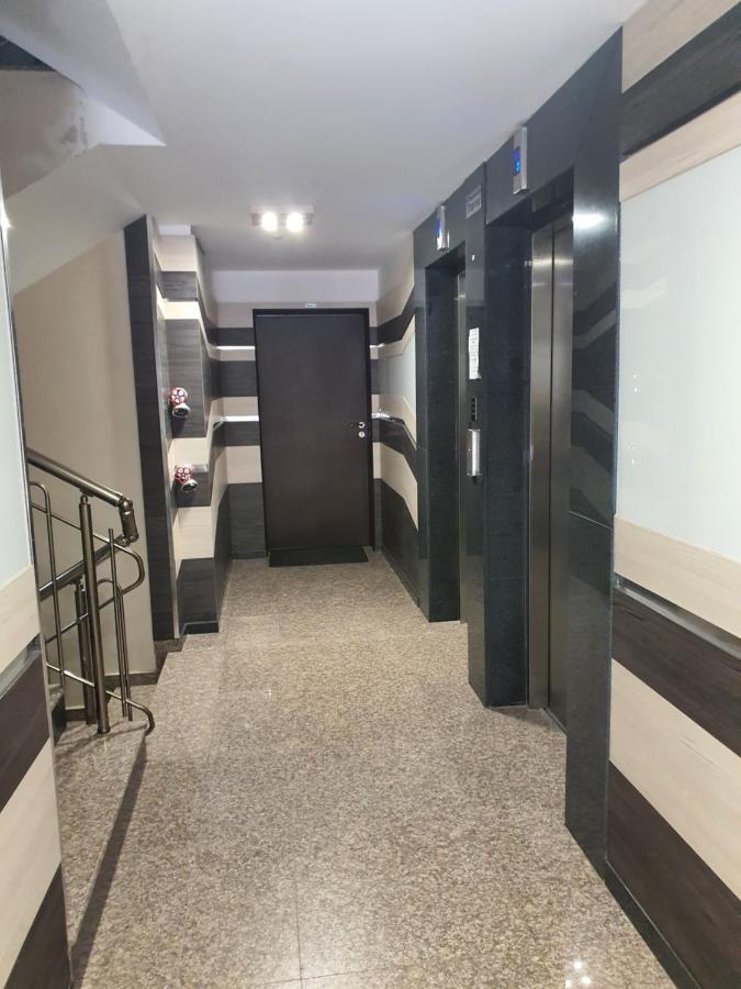 Vip Apartment & Parking Sofia Esterno foto